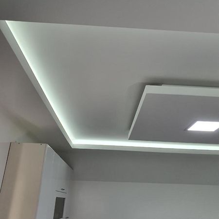 Apartman Tolosi 2 بودغوريتْسا المظهر الخارجي الصورة