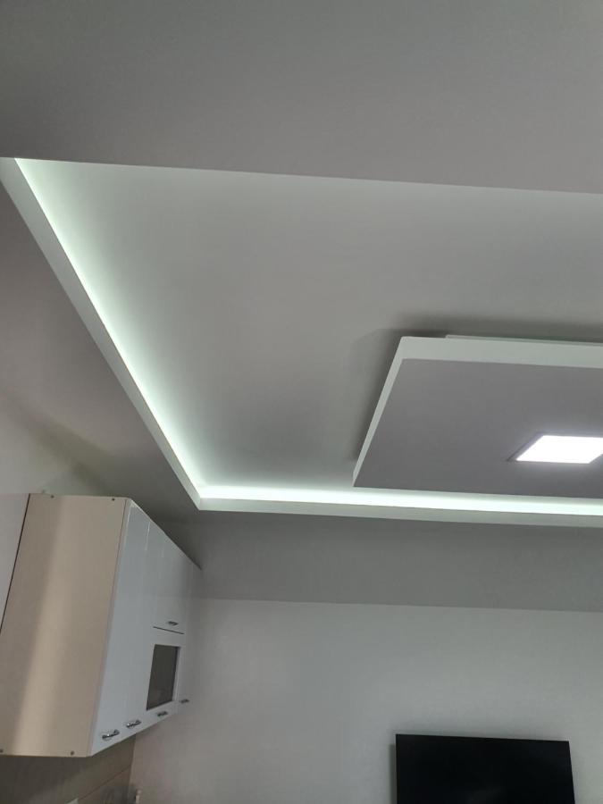 Apartman Tolosi 2 بودغوريتْسا المظهر الخارجي الصورة